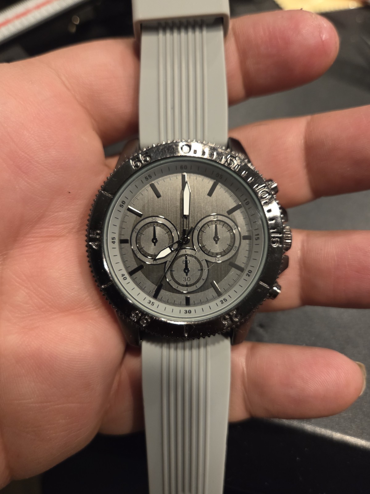 FMD Mens Chronograph Style Watch FMD Gray New Battery EUC C74