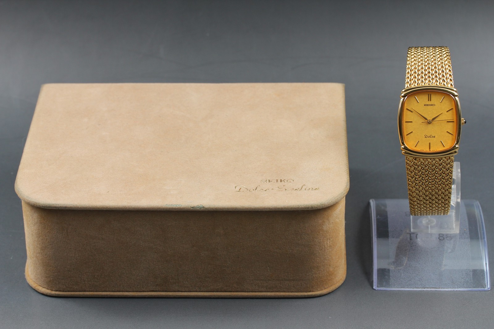 [Near MINT] SEIKO Dolce 7741-5110 26mm Gold Dial Quartz Men’s Watch From JAPAN