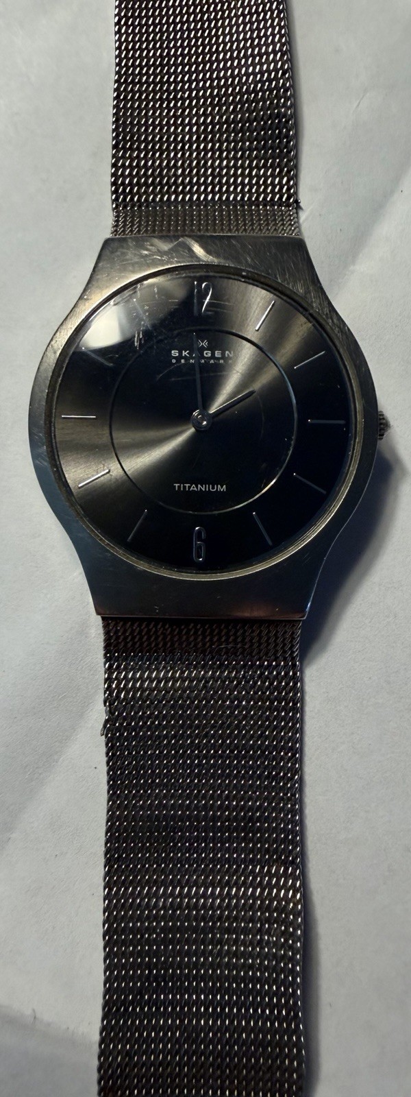 Skagen Denmark 233LTTM Titanium Slim Quartz Watch w/ Mesh Band – New Battery