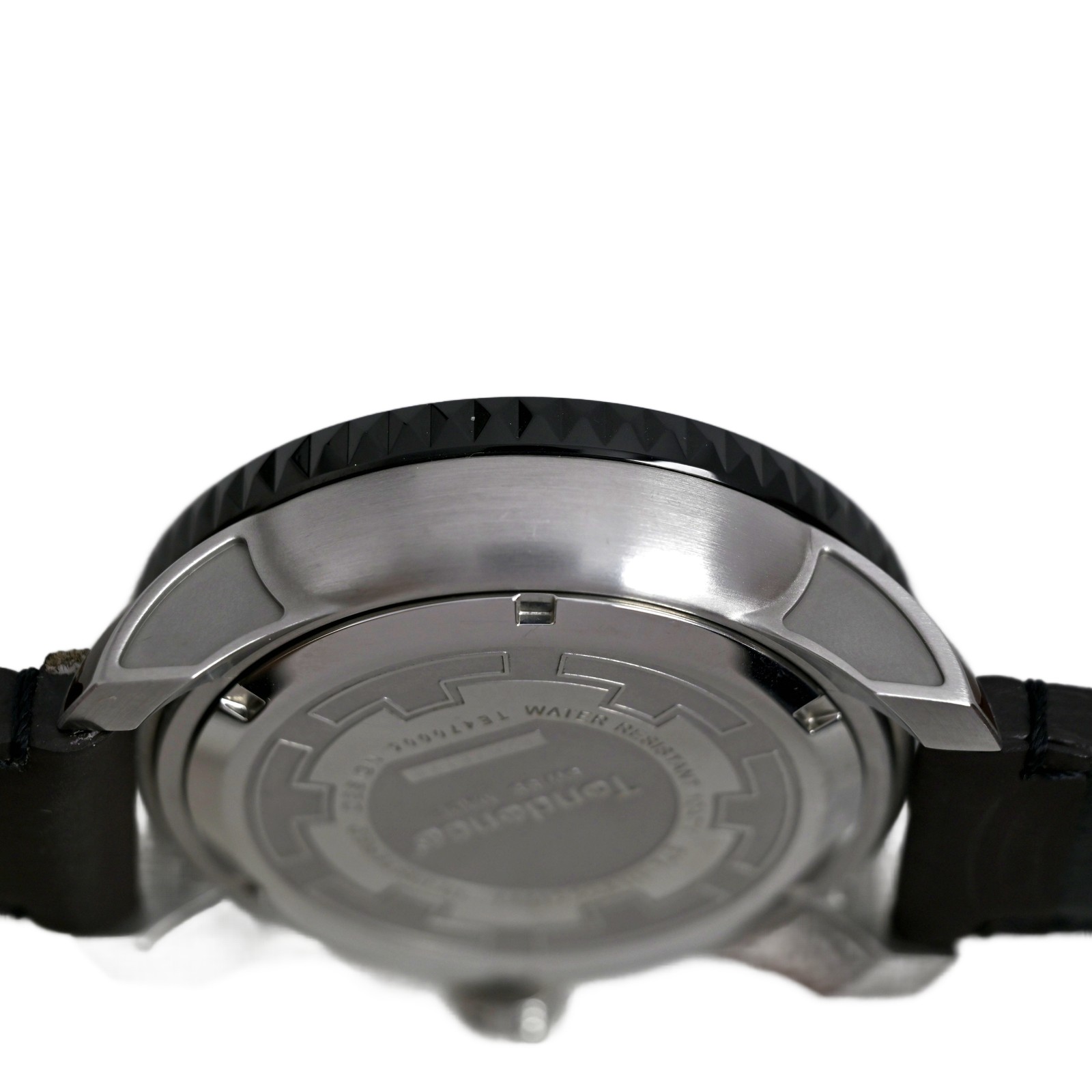 Tendence Gulliver Round Chronograph Men’s Black Quartz Ref. P2K7F198 Watch