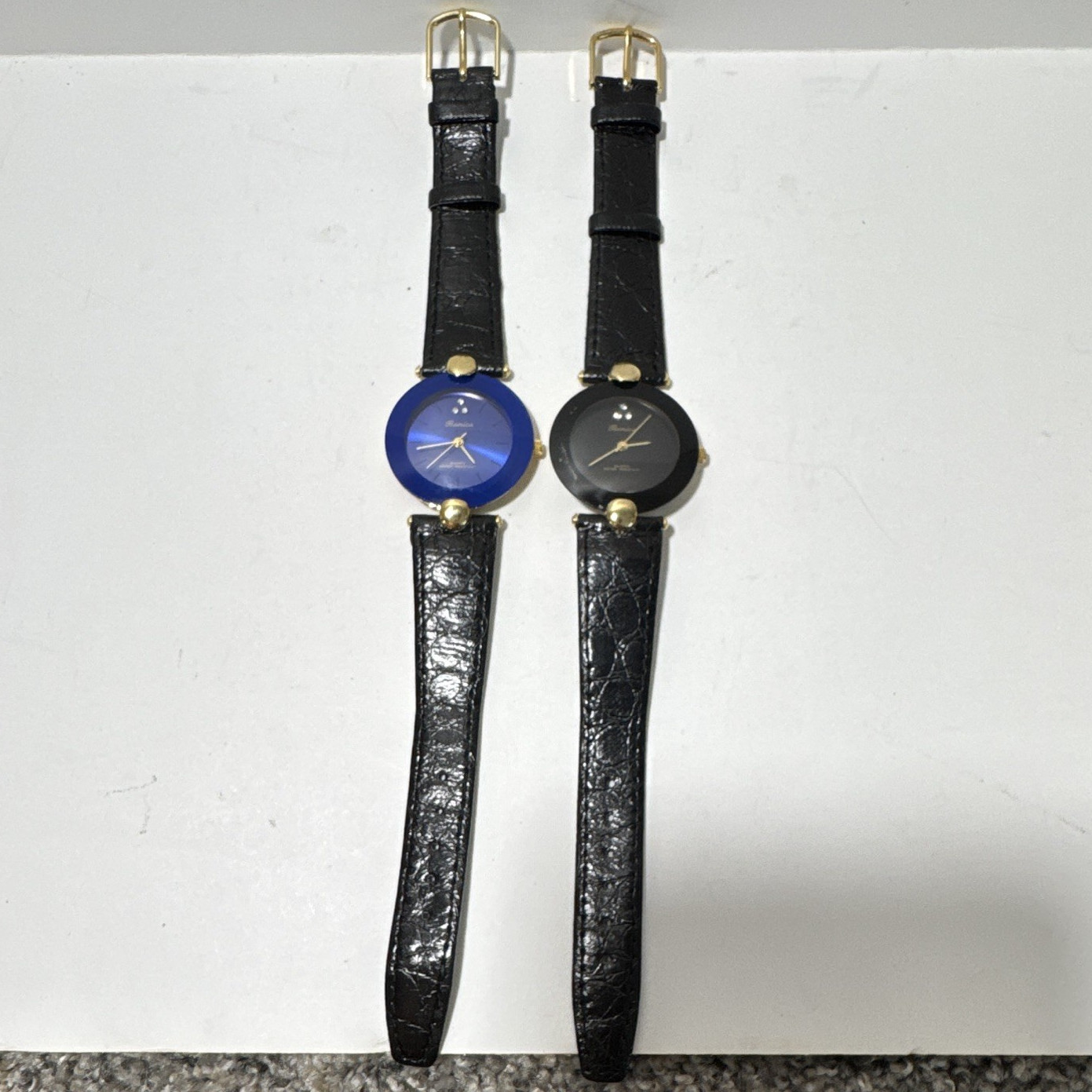Ronica Womens Quartz Water Resistant Dress Watch Black Leather Blue/Black