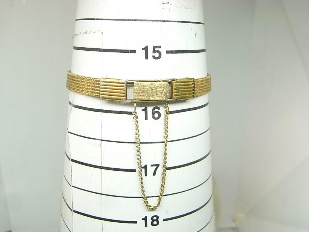 Vintage SEIKO Octagon Ladies Quartz Watch Gold Dial