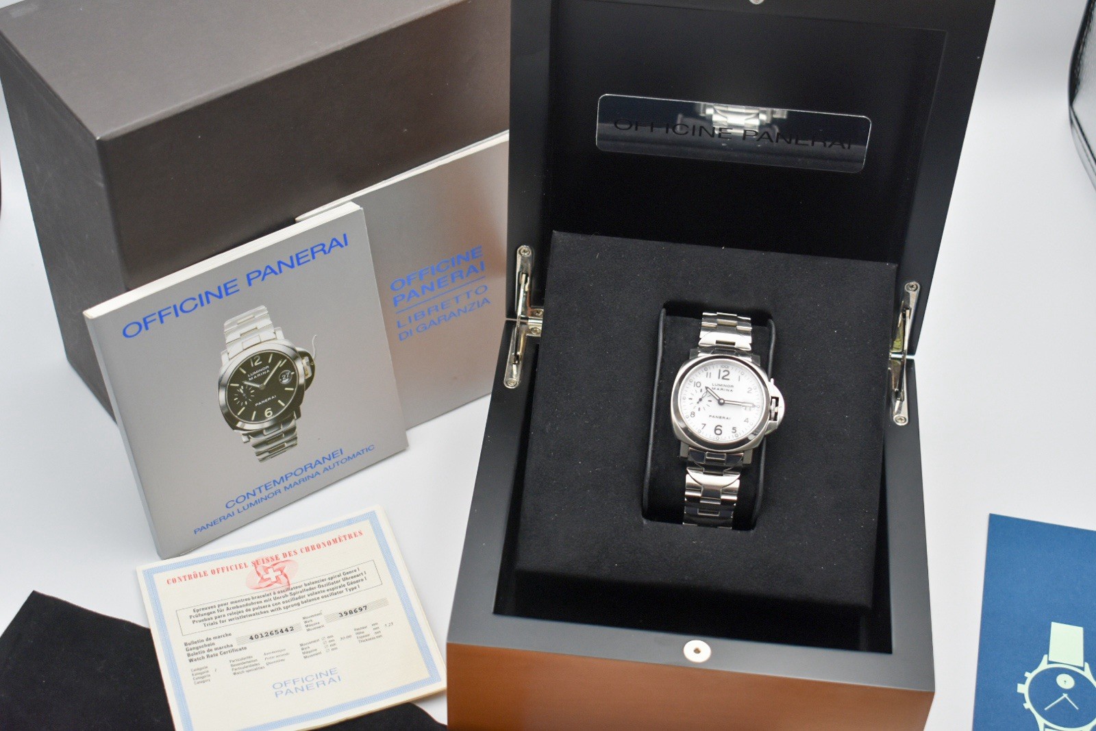 Panerai Luminor Marina White Men’s Watch – PAM00051 – Stainless Bracelet