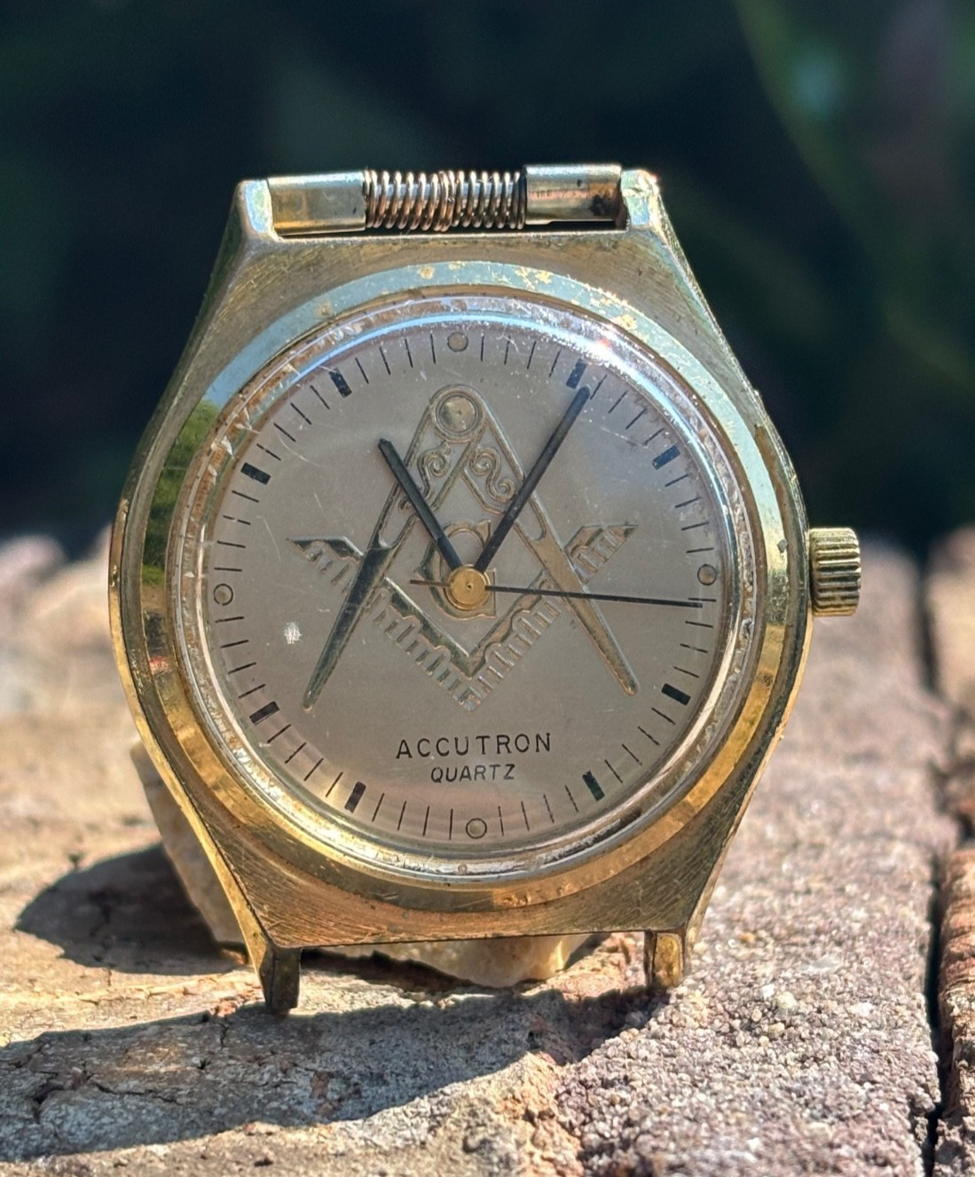 Vintage 1979 Bulova Accutron Quartz Masonic Dial 10K Plated Back 4 U 2FIX