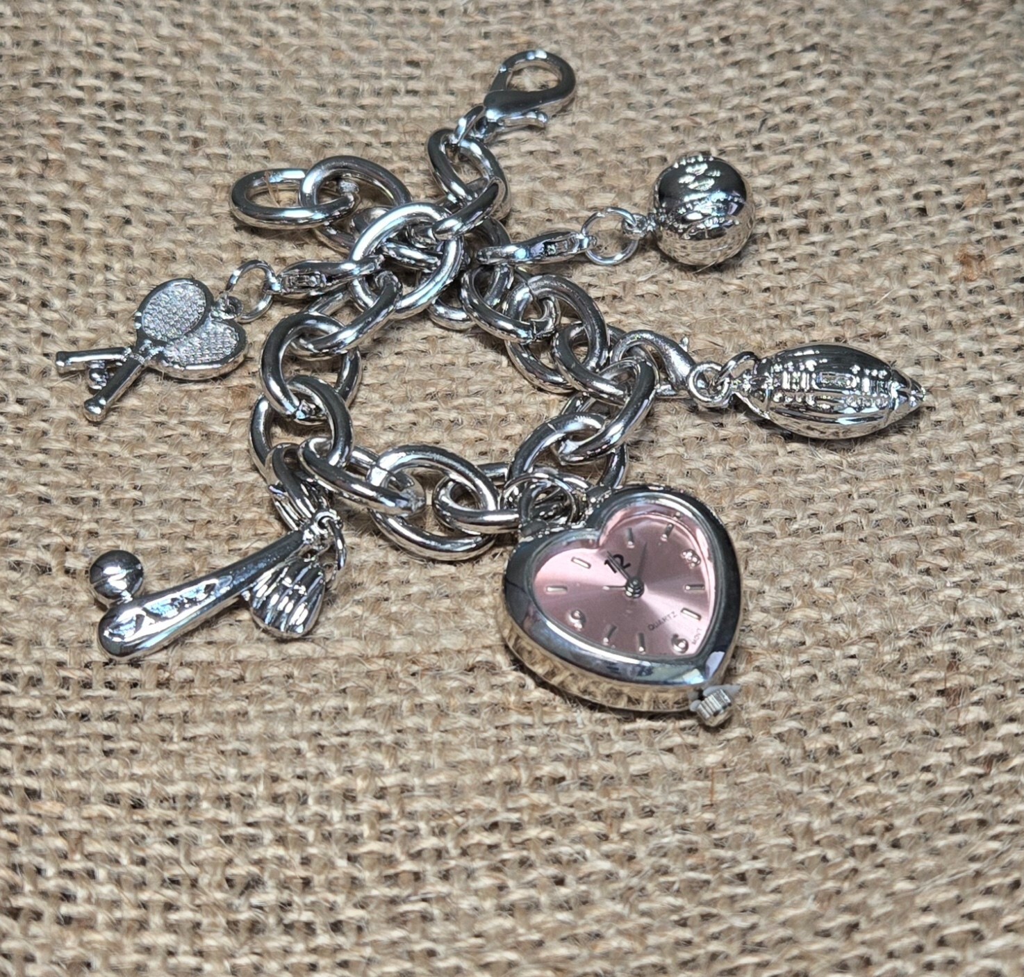 Chain Watch for Womens Sports Tennis Football Baseball Heart Watch PINK sports