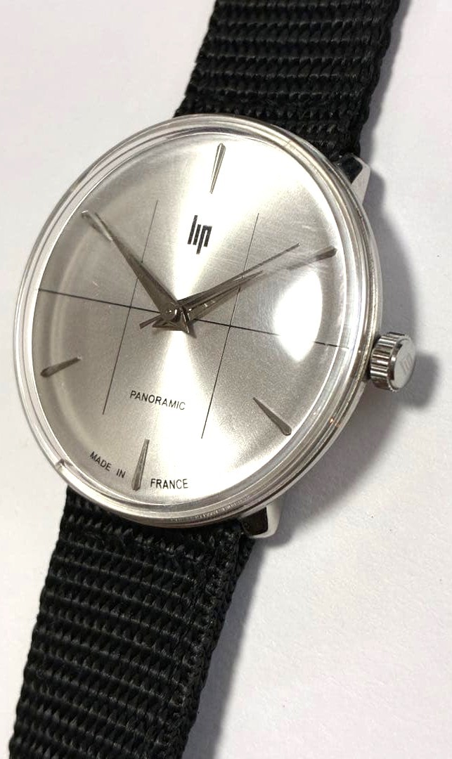 LIP Panoramic Vintage Mens Wristwatch Silver Dial NATO Strap Made in France Japa