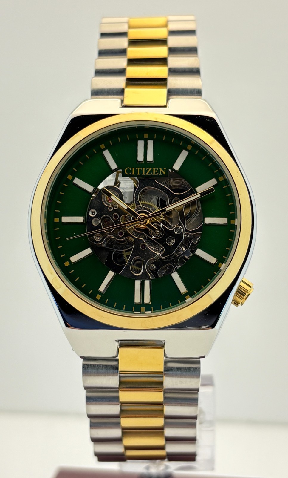 Vintage Men’s Citizen 23 Jewels Automatic Skeleton Green Dial Two-Tone Watch