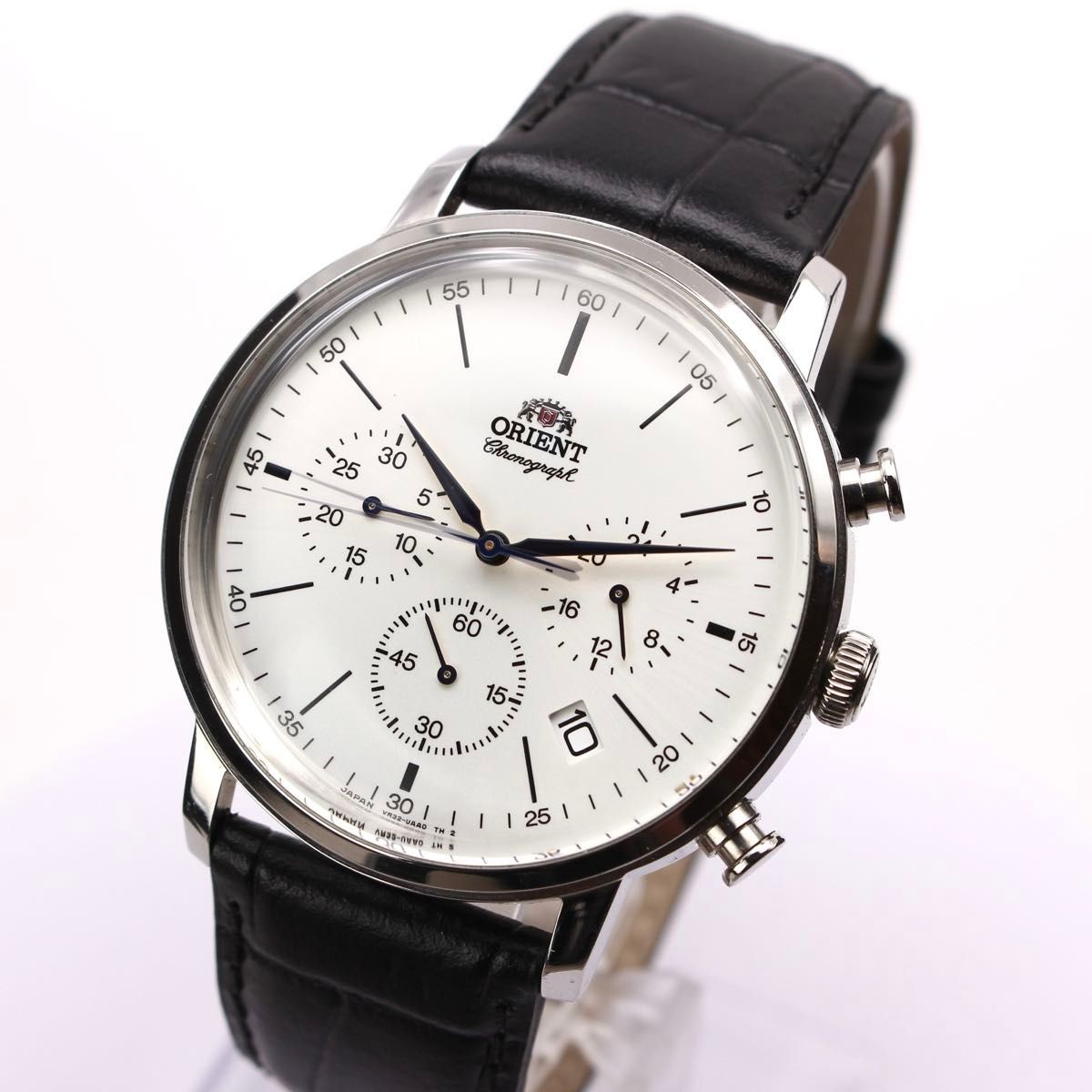 ORIENT VR32-UAA0 Chronograph Quartz White Dial Japan Men’s Watch Leather