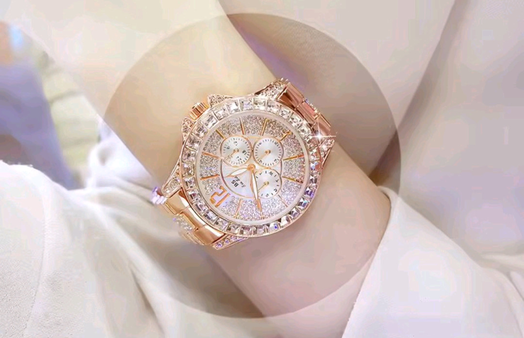 Beautiful Full Iced Zircon Luxury Watch for Women Bling Bling