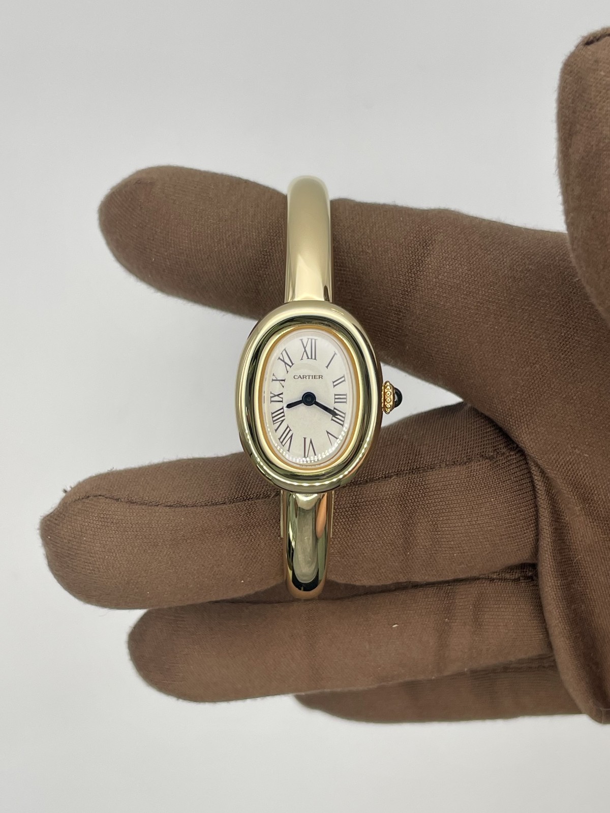 2026 Cartier Baignoire Mini 24.6mm x 18.7mm – size 15 Yellow Gold WGBA0044