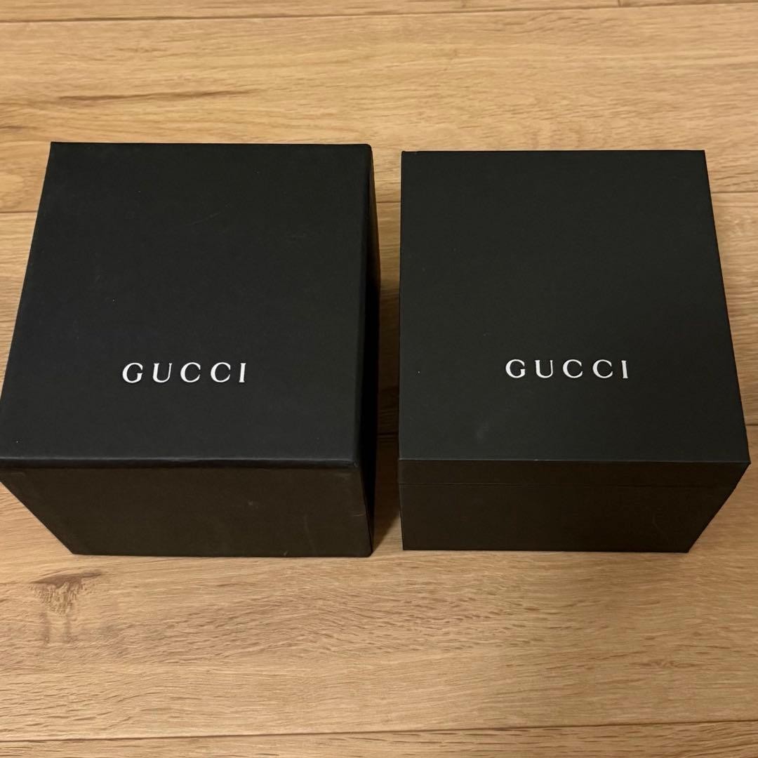 GUCCI YA137302 White Dial Watch Box Pre-owned Good Condition Japan