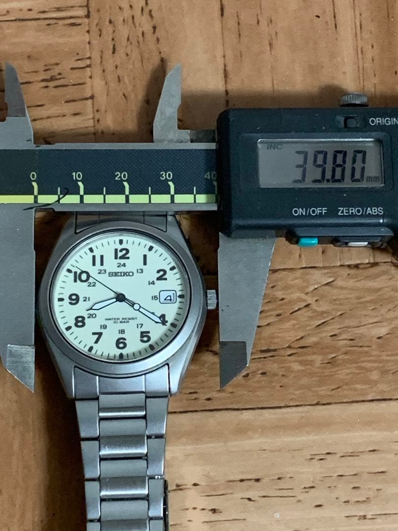 Seiko 7N42-8260 Analog Silver Military Quartz Watch Used Authentic