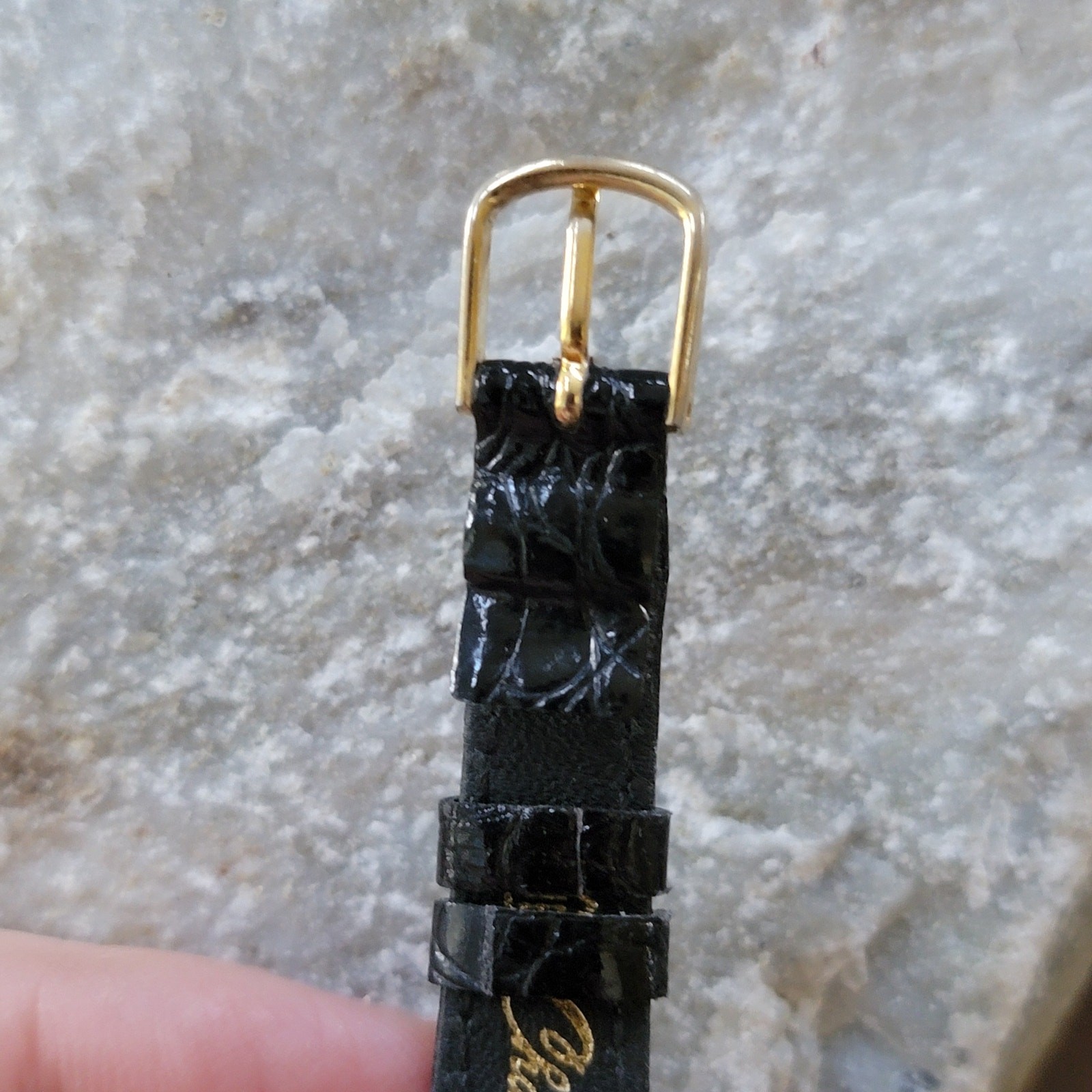Vintage Hamilton Square Gold Watch Crocodile Calf Strap Elegant Ladies Quartz