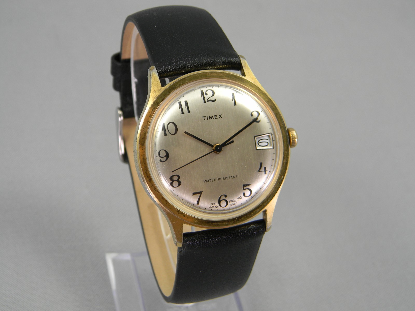 Vintage Timex Marlin Watch Men Manual Wind 35mm Date Gold Tone New Leather Band