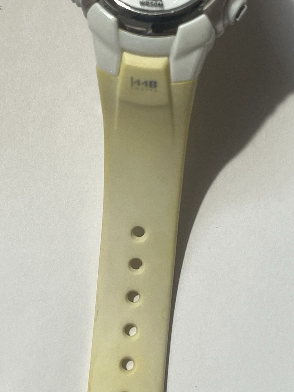 Timex 1440 Sports Indiglo White Resin Plastic Quartz Ladies Watch Unisex