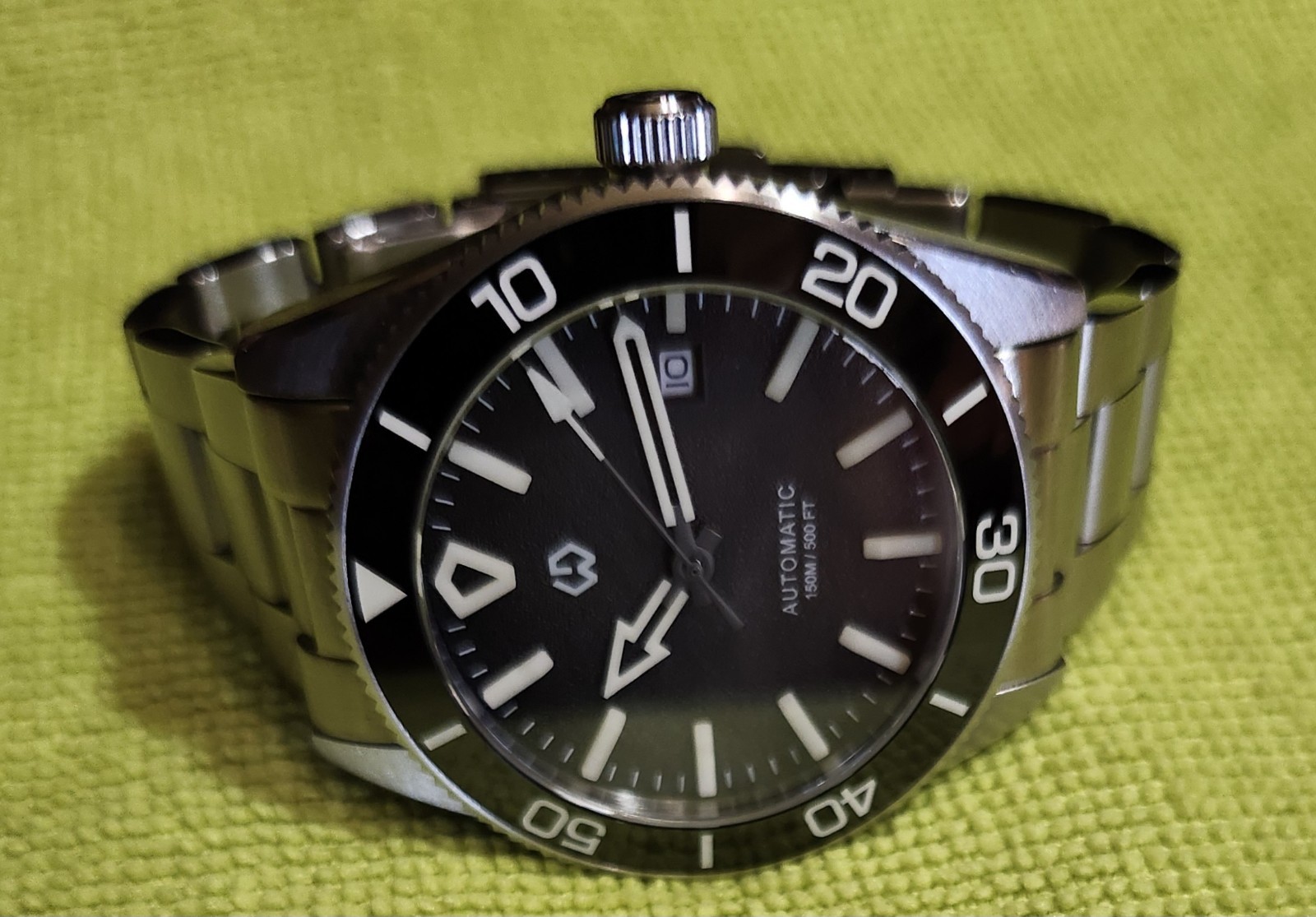 Wishdoit Aqua Storm Men’s Black Dial Sapphire Crystal Automatic Watch