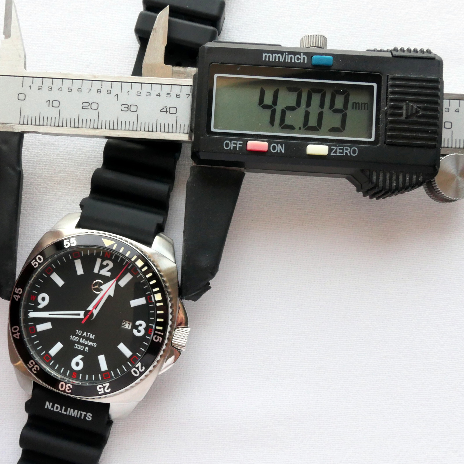 Mercedes Benz Motorsport Racing AMG DTM Pilot Aviator Sport Car Accessory Watch