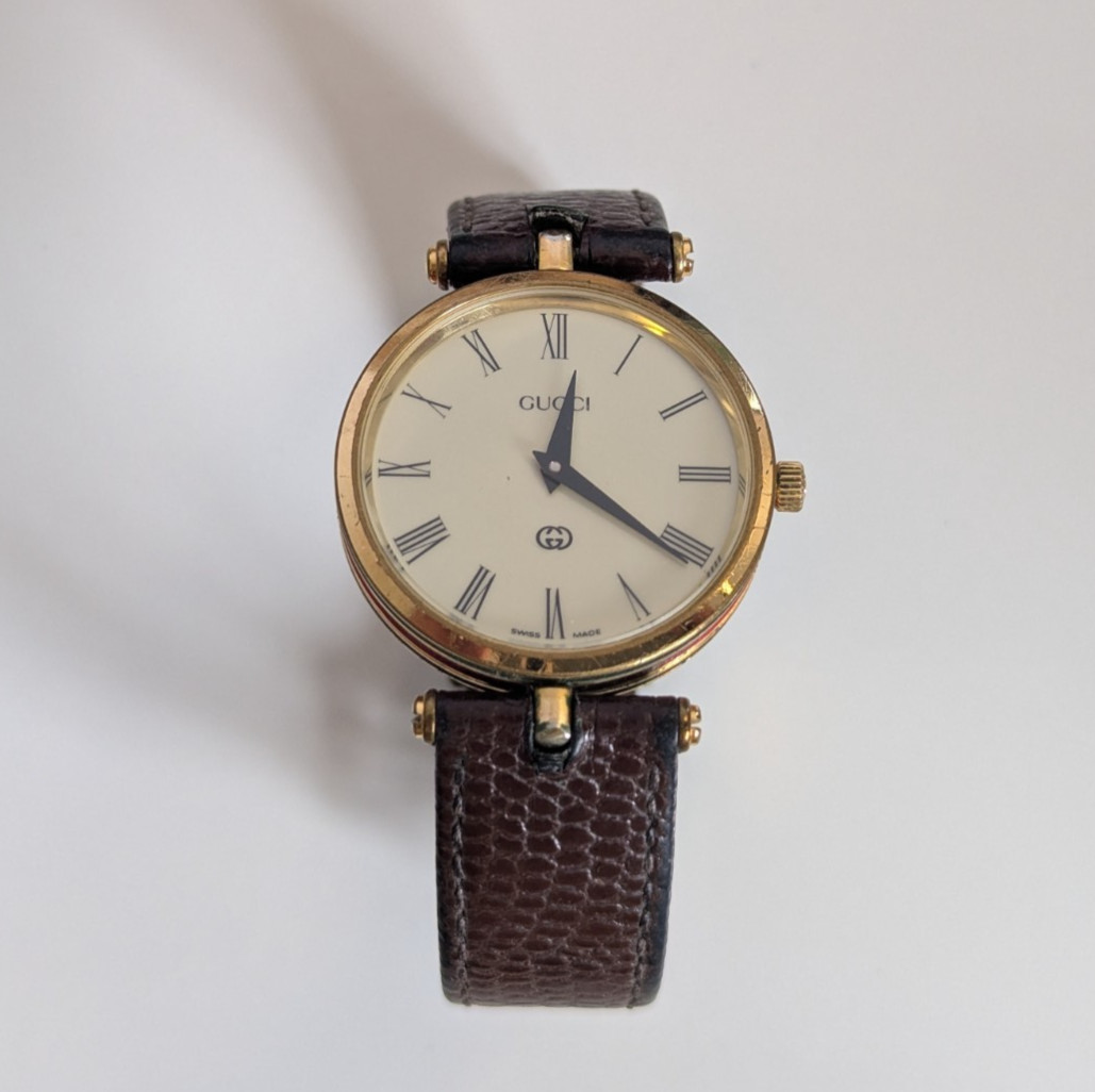Gucci Watch Unisex Analogue Gold Plated Case Swiss Made Leather Strap 22cm Long
