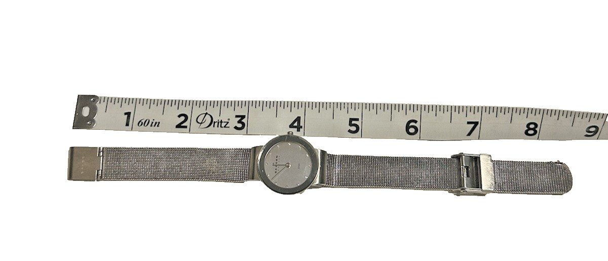 Skagen Denmark Steel Watch Women’s 8.5″, 25mm Silverton Mesh Band New Battery