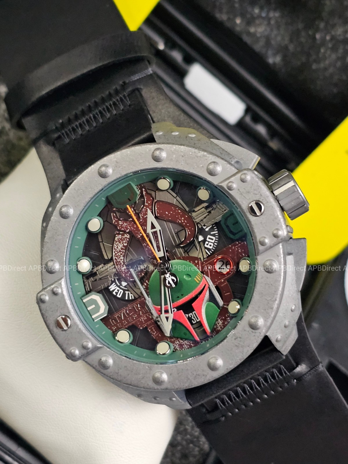 Invicta – Star Wars – Boba Fett – Reserve Wide Blk Leather Strap – mens watch