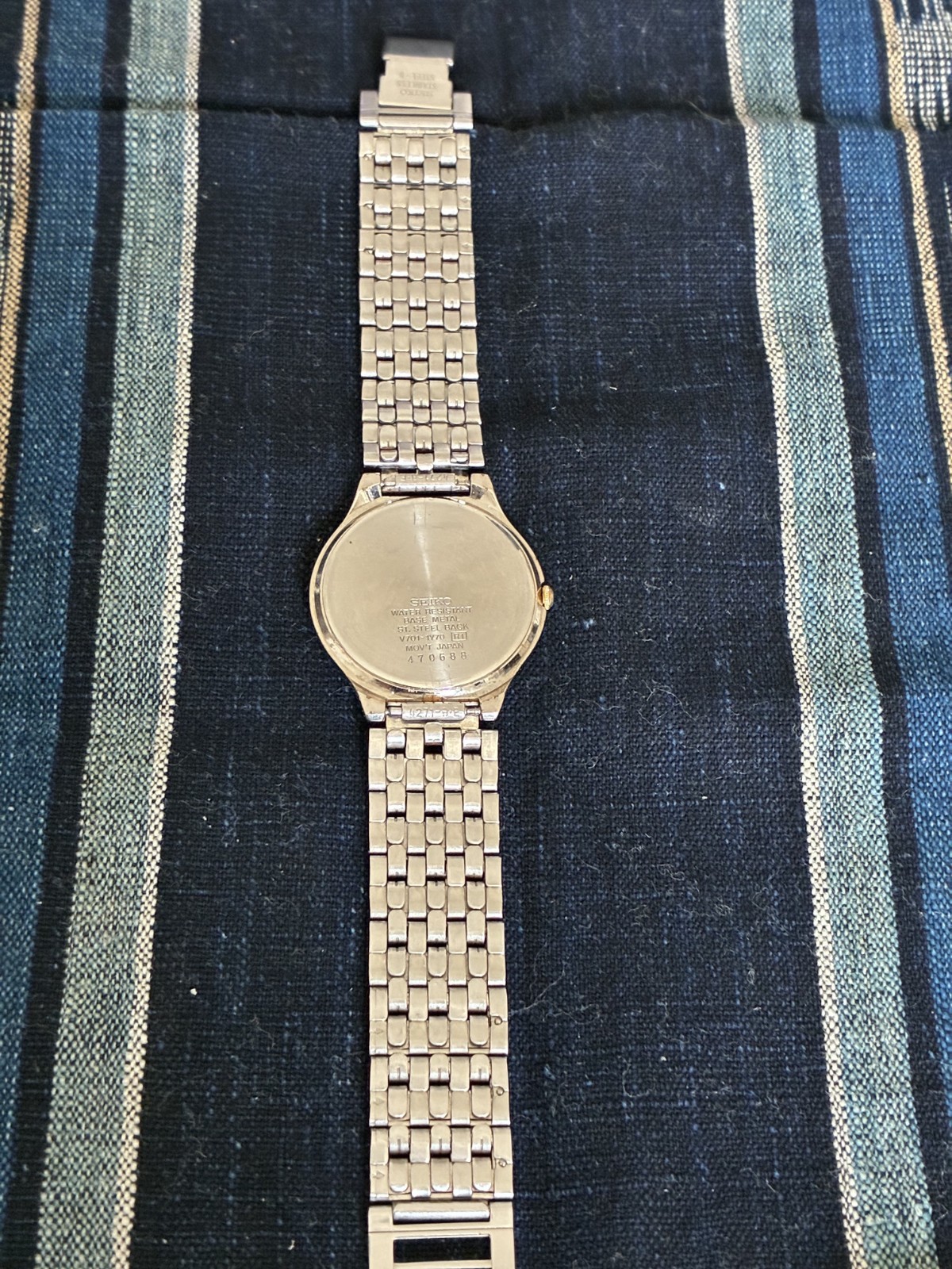 Vintage 1994 SEIKO V701 Quartz Two-Tone Mens Dress Watch – Serviced