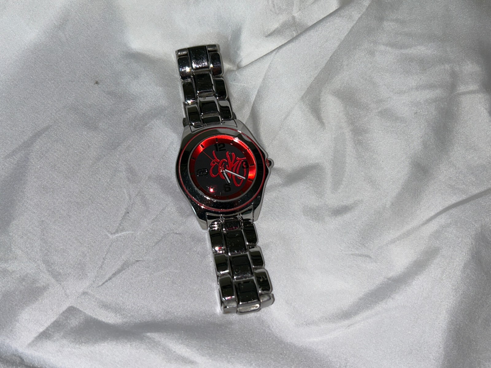 NICE Marc Ecko Chronicles 829-1972 Mirror/Black Red Dial/SS Push button Latch