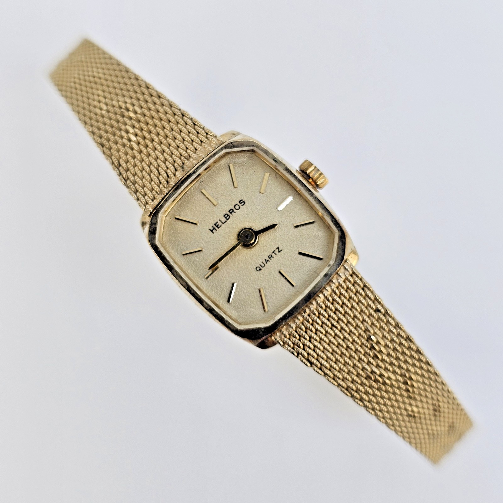 VTG Helbros Women’s Watch 15MM Gold Dial Gold Milanese Band 5.5″ New Battery
