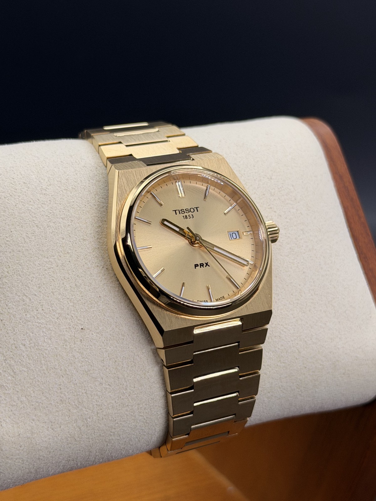 TISSOT PRX QUARTZ 35MM CHAMPAGNE DIAL UNISEX WATCH T137.210.33.021.00