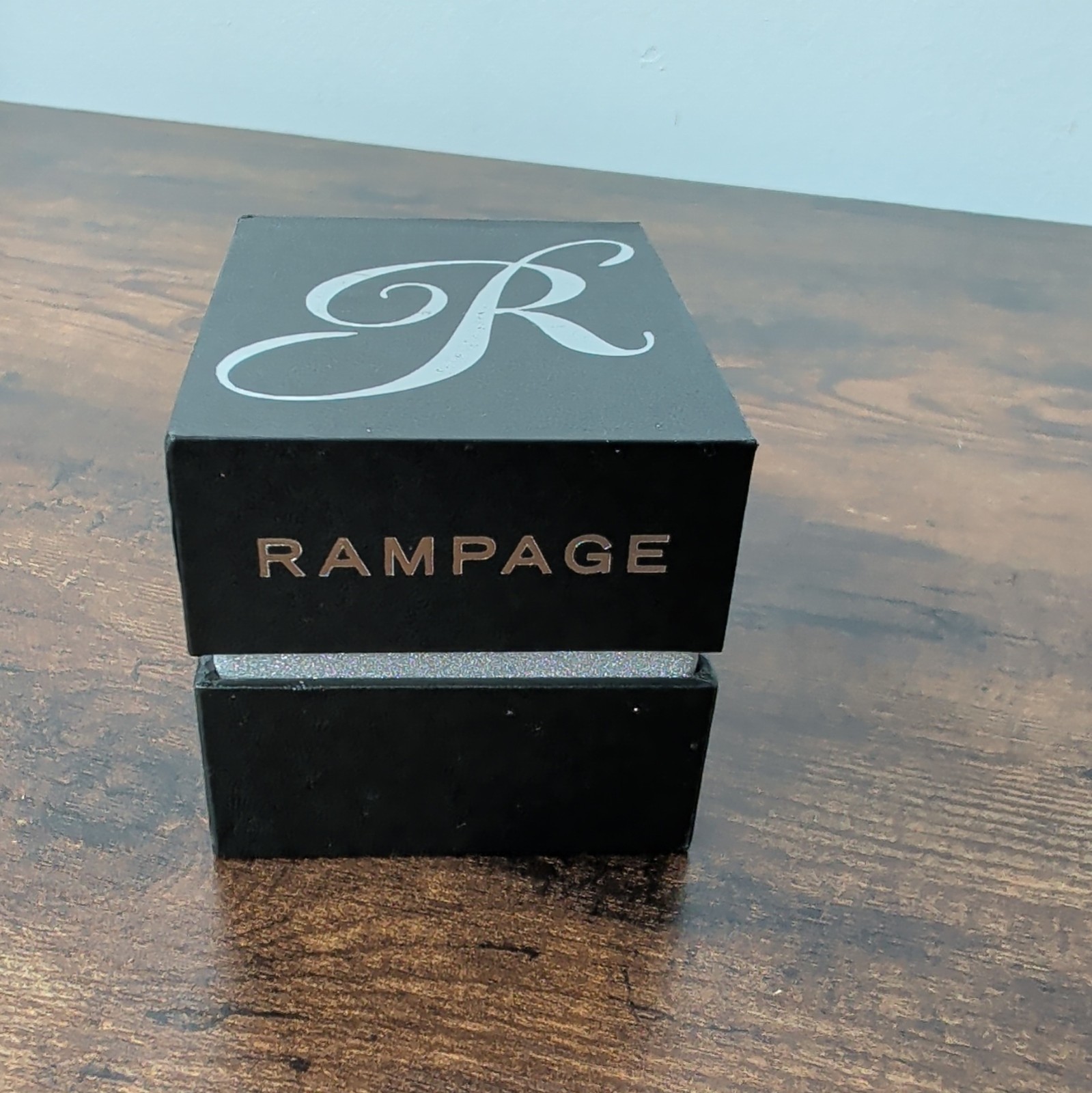 Rampage Gold Tone Quartz Analog Women’s Watch Crystal Bezel Bracelet w/Box