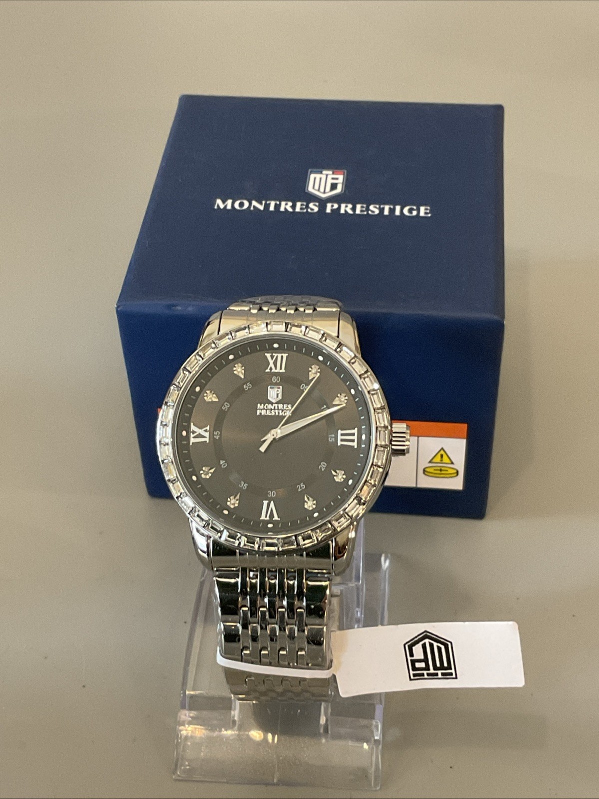 Montres Prestige By Invicta Mpw 0245 Silver And Black Chrystal Bezel New