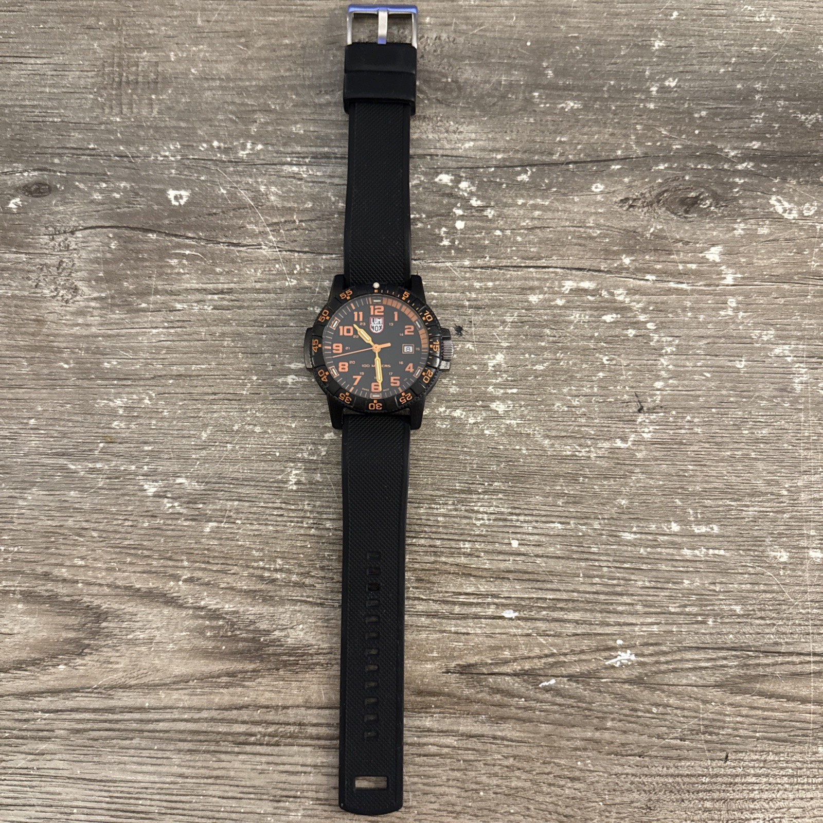 Luminox Leatherback Sea Turtle Giant 0320 black & orange Men’s watch Working