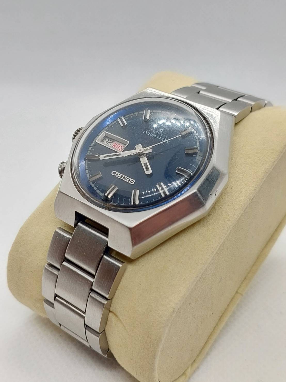 Vintage 1976 Seiko Bell-Matic Automatic Alarm System Blue Dial with Day-Date