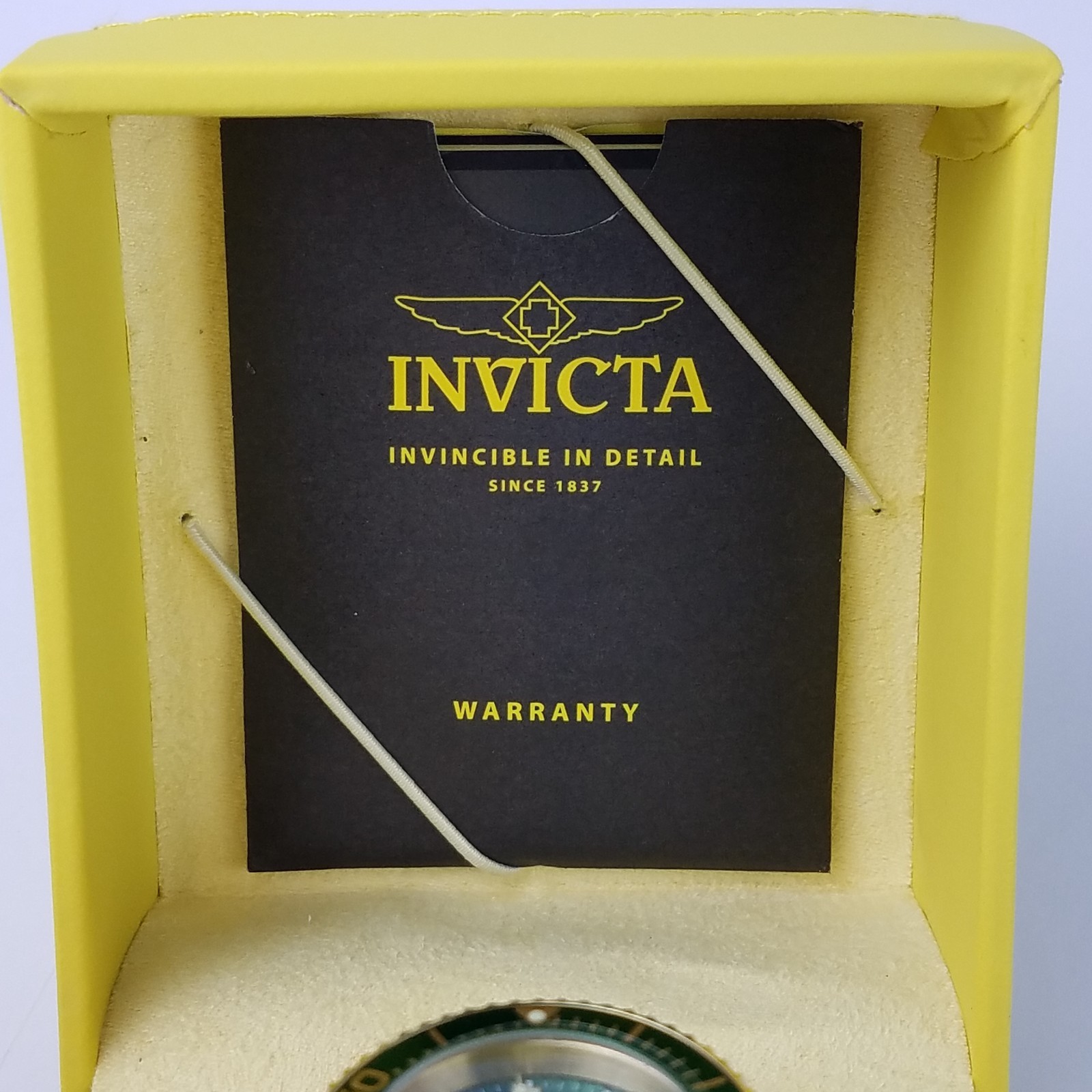 Invicta Pro Diver Lady 28076 Stainless Goldtone Green Face Water Resistant 300m