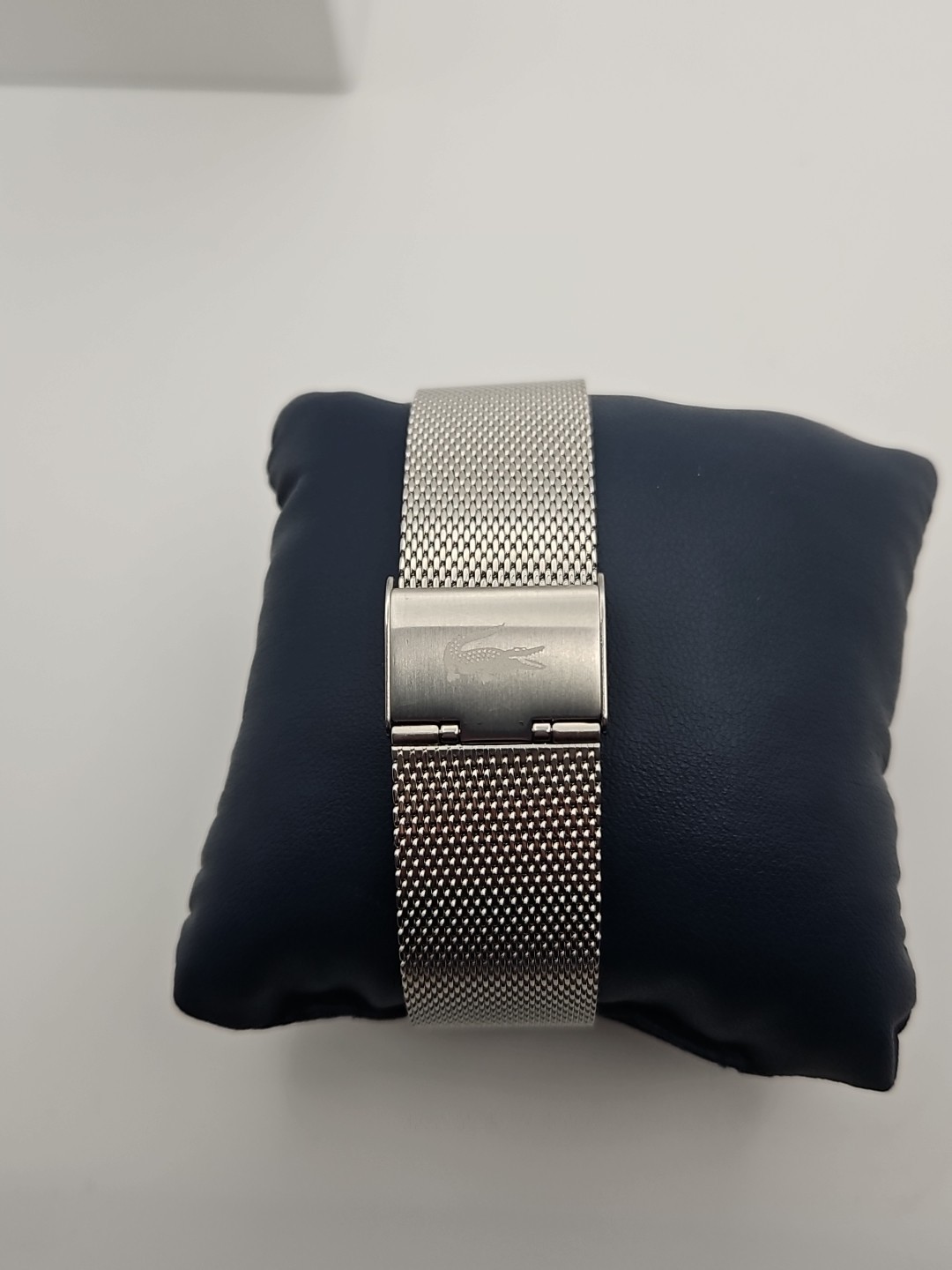Lacoste 2011189 Men’s Watch Vienna Quartz Green Dial Silver Mesh Steel 42mm