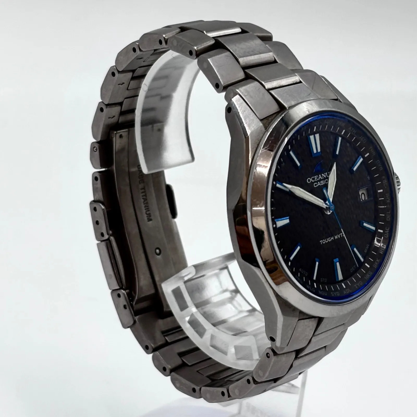 CASIO OCEANUS OCW-S100-1AJF Classic Line Solar Radio Titanium Watch 1.54 in Case