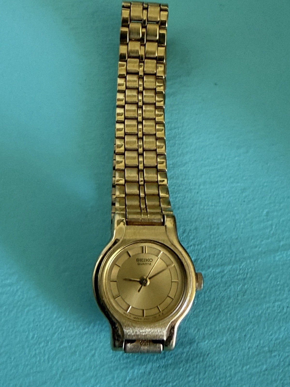 Seiko Vintage Champagne Women’s Watch – 1N01-0E19