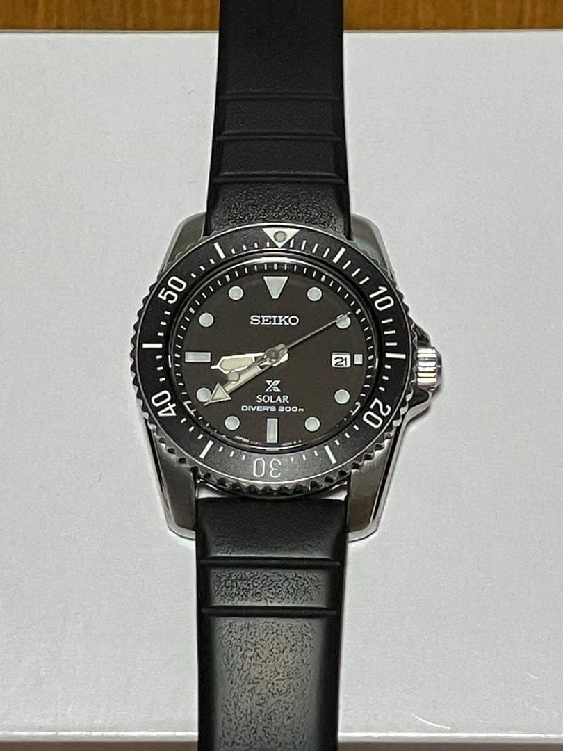 Seiko Prospex Diver Scuba SBDN075 Solar Black Dial 38.5mm with Box & Papers