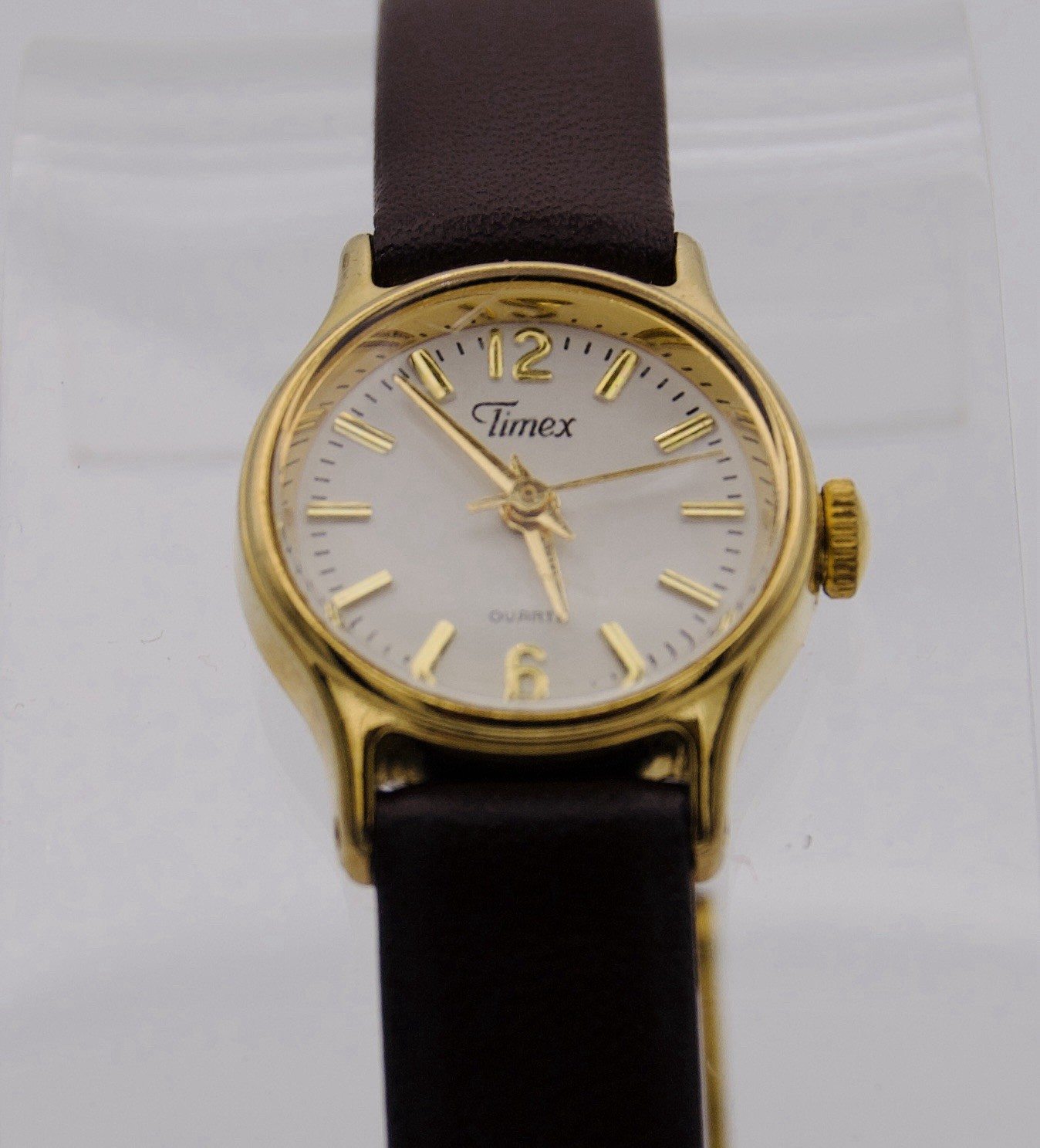 Vintage Timex Ladies Quartz Watch Gold Tone White Dial Brown Leather Band Runs