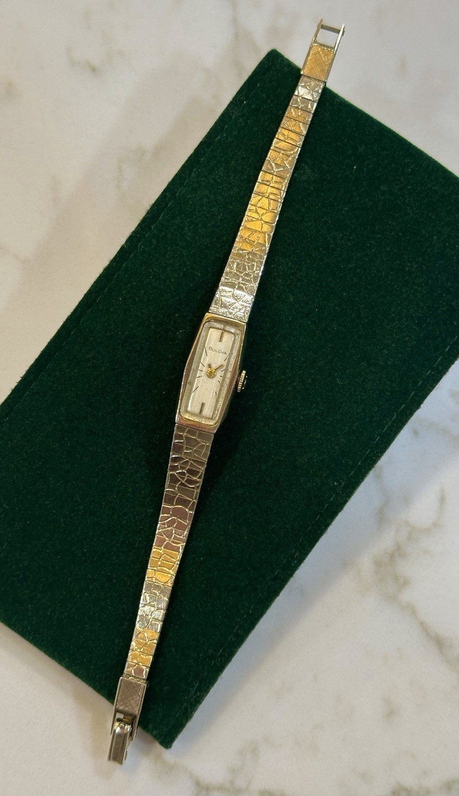 Vintage Women’s Bulova 10K RGP Tile Watch w/ Finesse 1/40 10K RGP Band. N26548