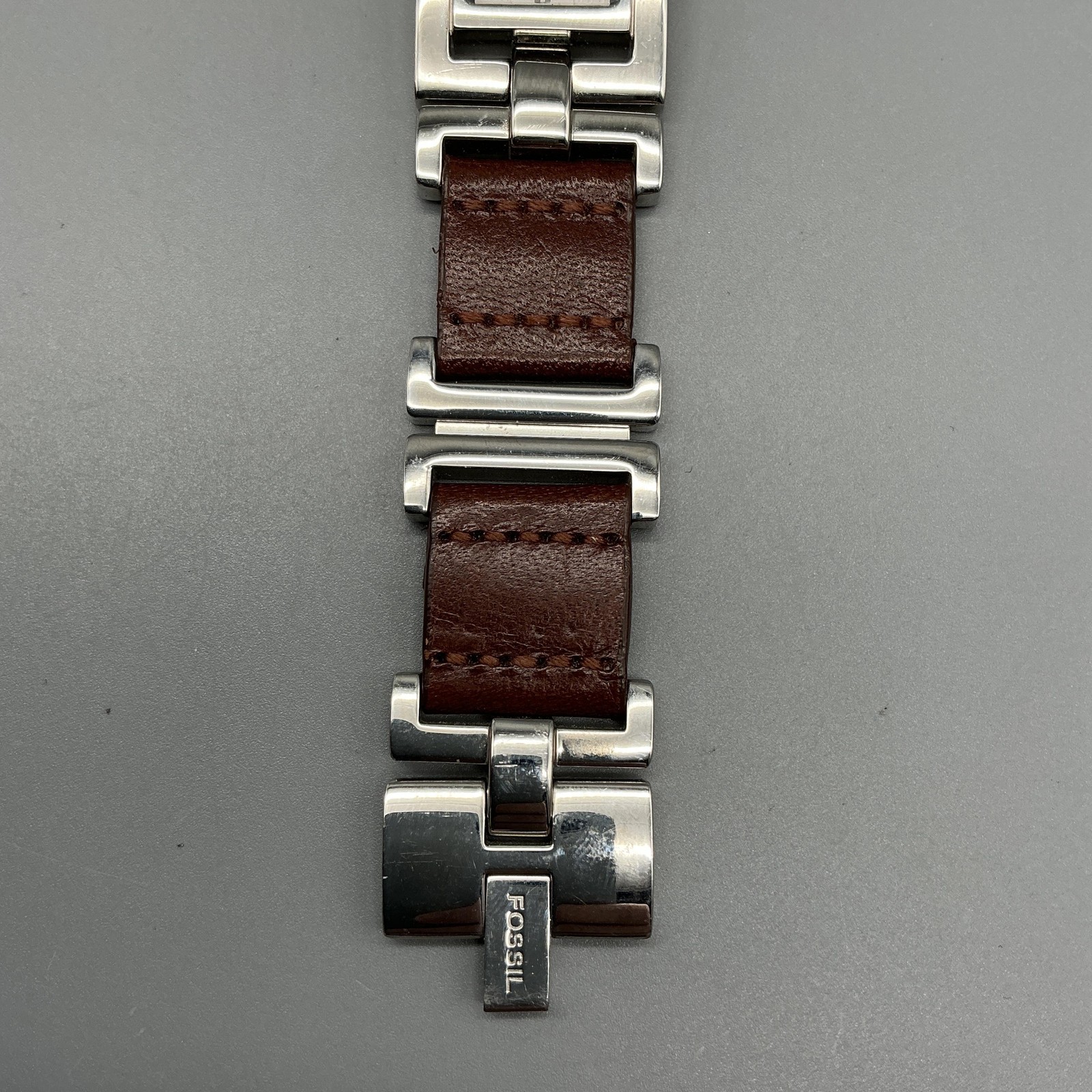 Fossil F2 ES-1855 Womens Watch 21mm Leather Stainless Band New Battery 7.75″