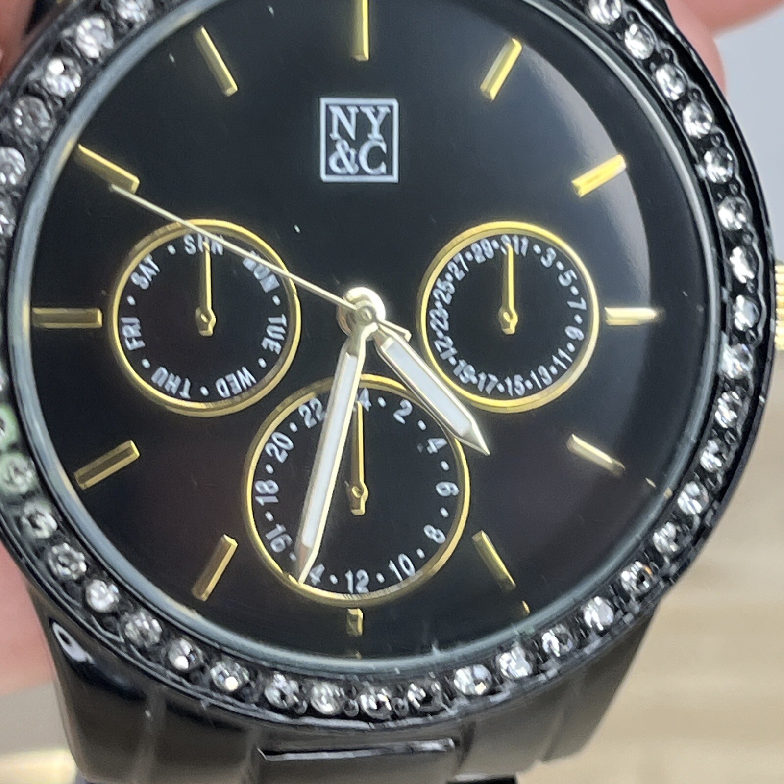 Ny&C Women’s Watch Black Gem Set Bezel Round Dial Jewelry Clasp NEW BATTERY