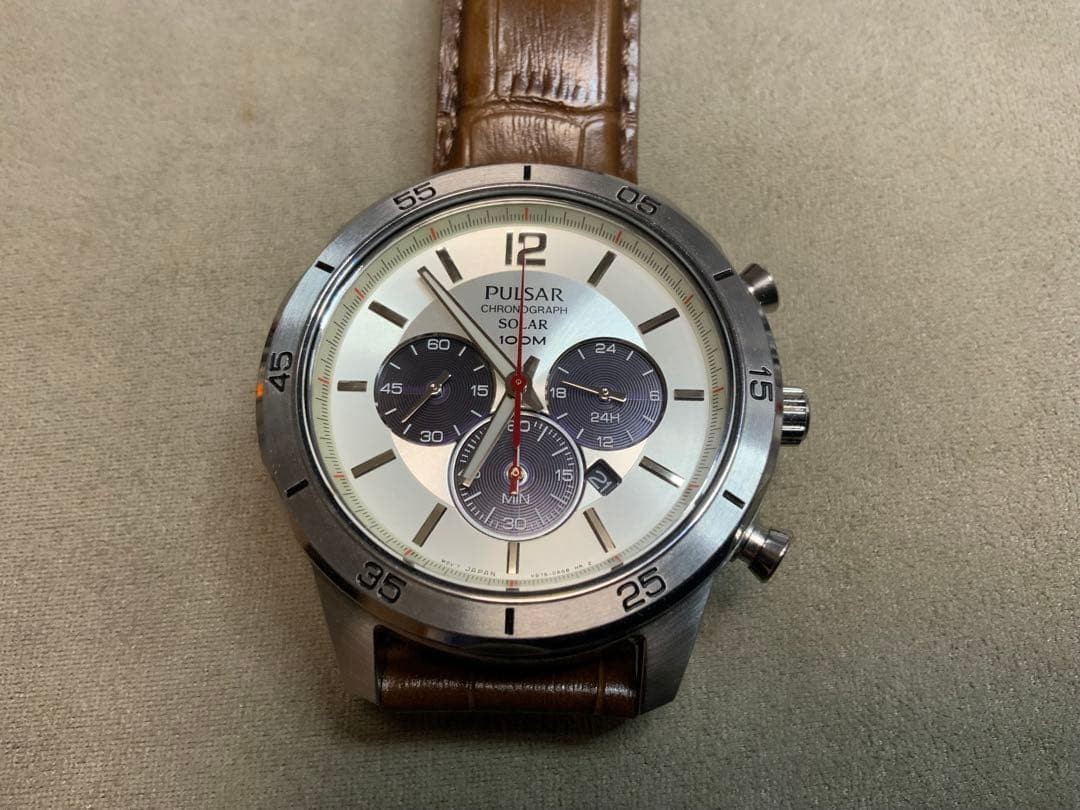 Seiko Pulsar Rare Solar Chronograph Watch VS75 X005 43mm Mens wrist 23cm