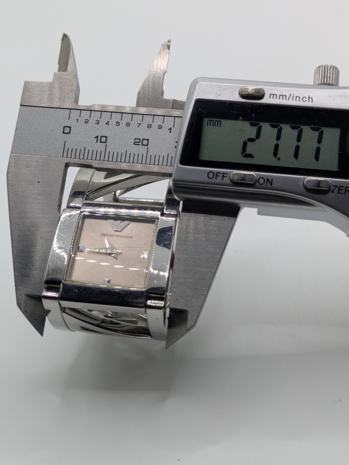 Emporio Armani AR5777 Quartz Bangle Watch Untested Parts Repair 27.8mm