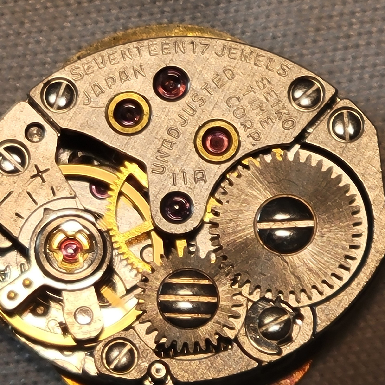 Vtg Seiko Ladies Gold Tone Mechanical 17 Jewel Watch 11-7619