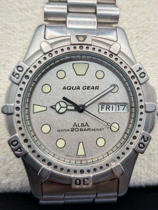 1994 SEIKO ALBA Aqua Gear V348-6A40 Diver Quartz Sandblast Silver Dial Running