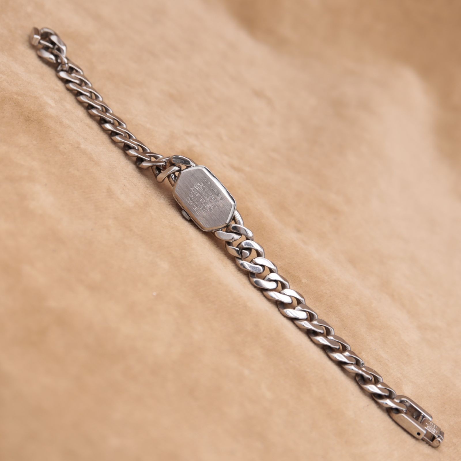 SEIKO 2E20-5360 Quartz Chain Hexagon Ladies Vintage 13.5mm 1985 Battery Replaced