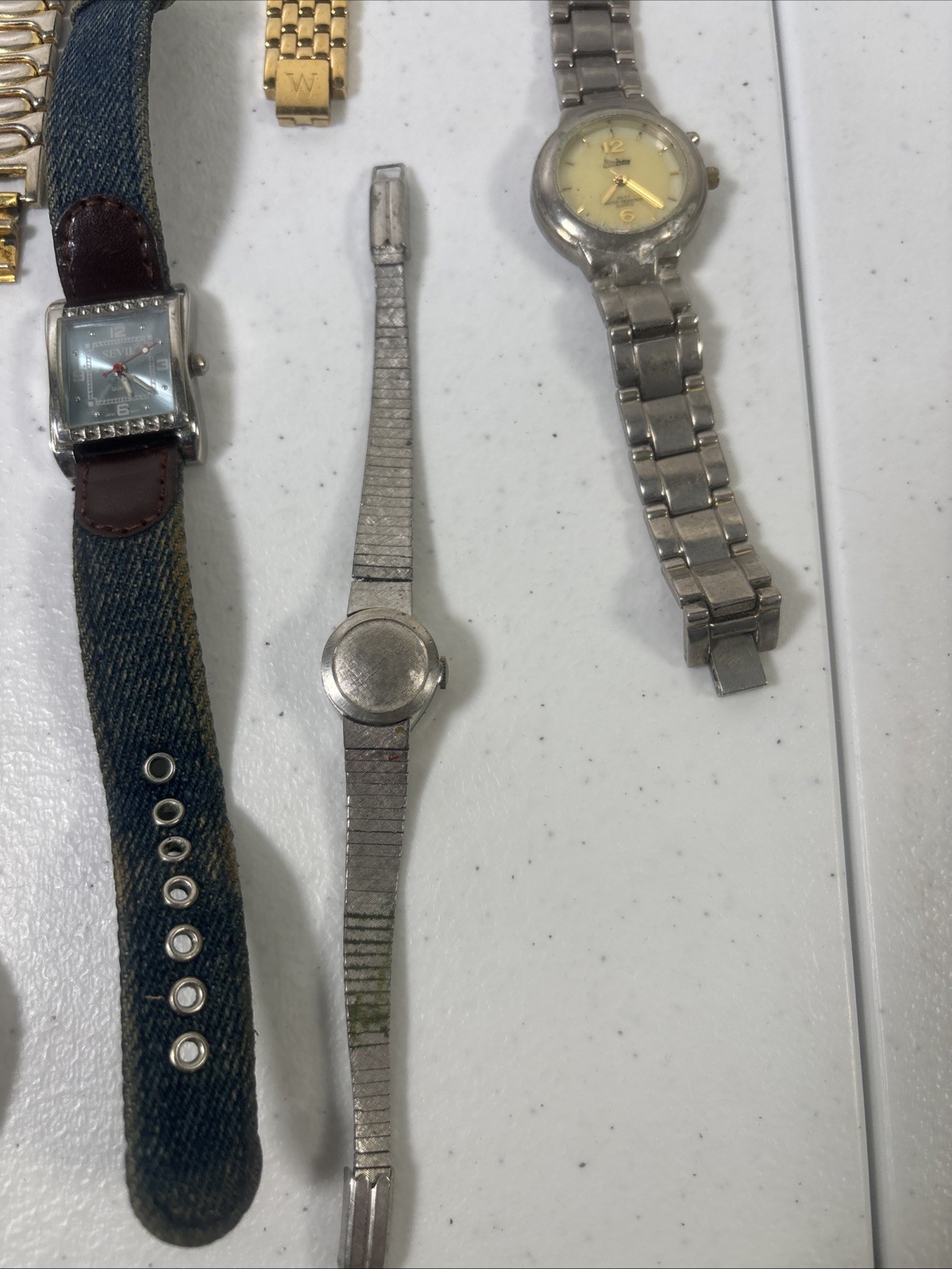 Lot 20Women’s Quartz Watches Stainless Steel Untested for Parts/Repair