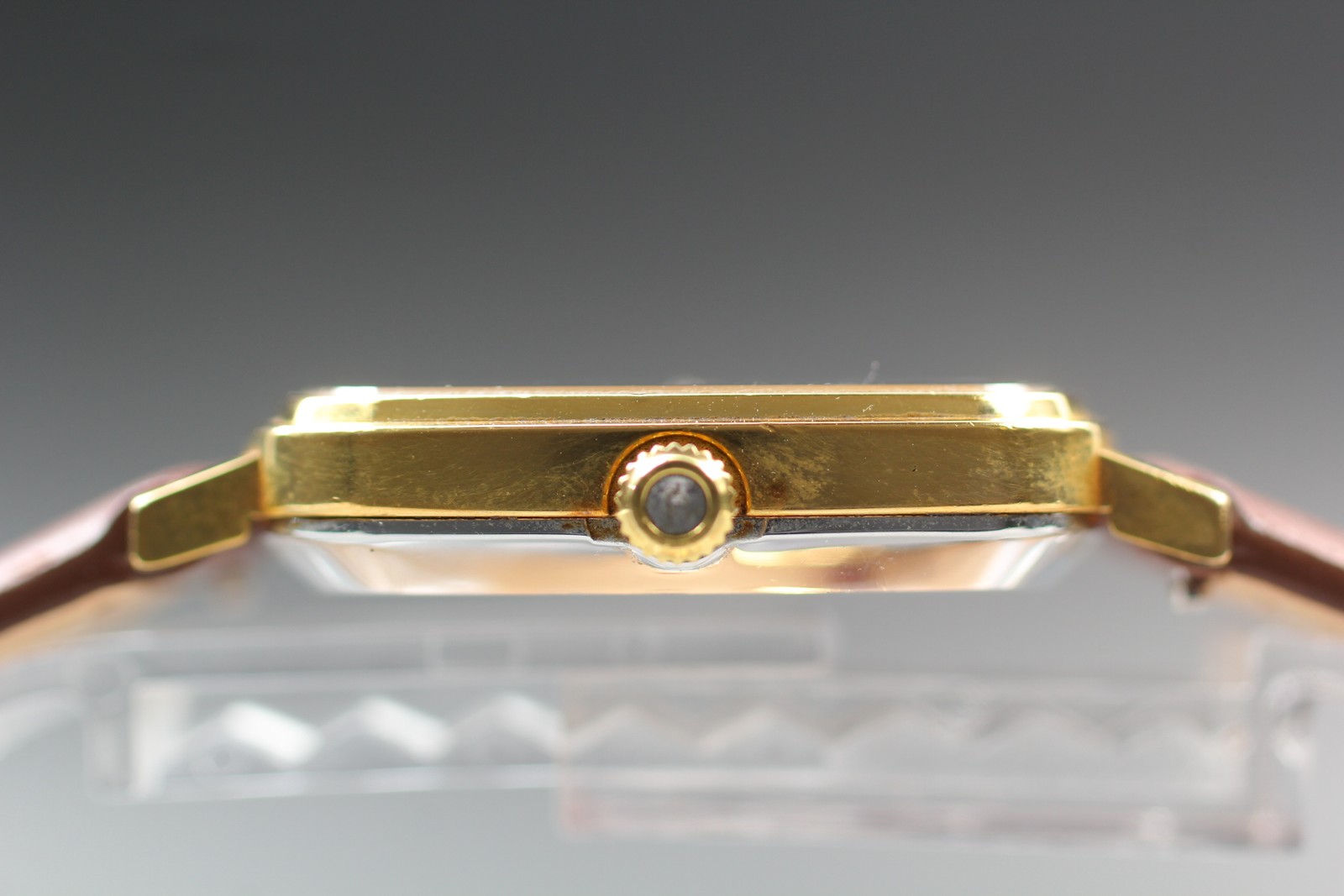 Vintage 1980s Omega De Ville Quartz Gold Dial Cushion Ref.191.0045 [Near Mint]