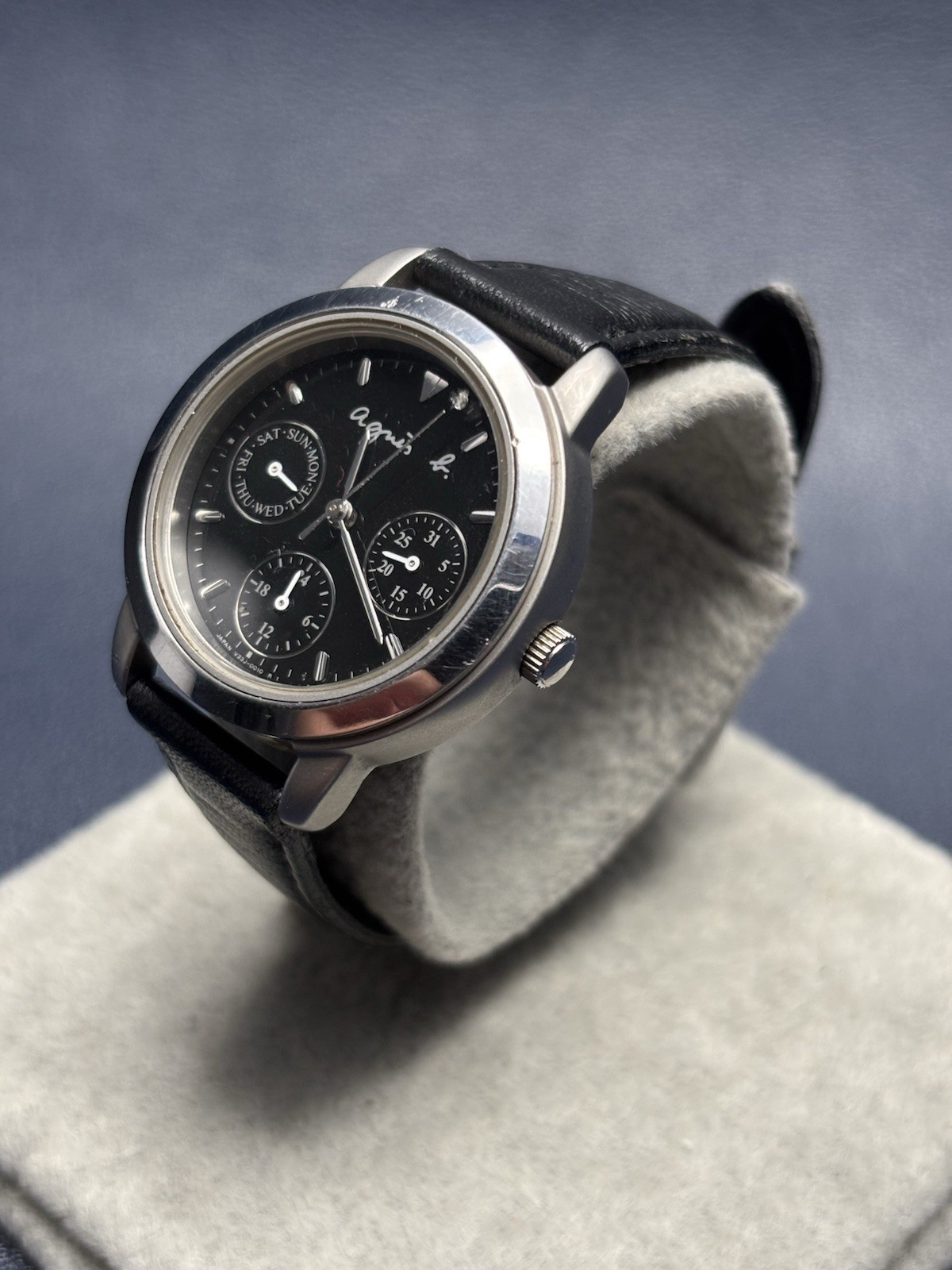 Vintage Agnes B. V33J-0010 Stainless Steels Chronograph Quartz Watch – Working
