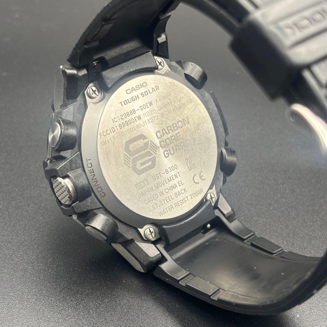 Beautiful Condition G SHOCK GST B300 1AJF Bluetooth Compatible
